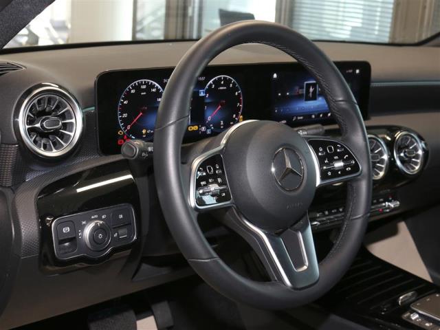 Mercedes-Benz A 250 Progressive für nur 32.400,- € bei Hoffmann Automobile in Wolfsburg kaufen und sofort mitnehmen - Bild 11